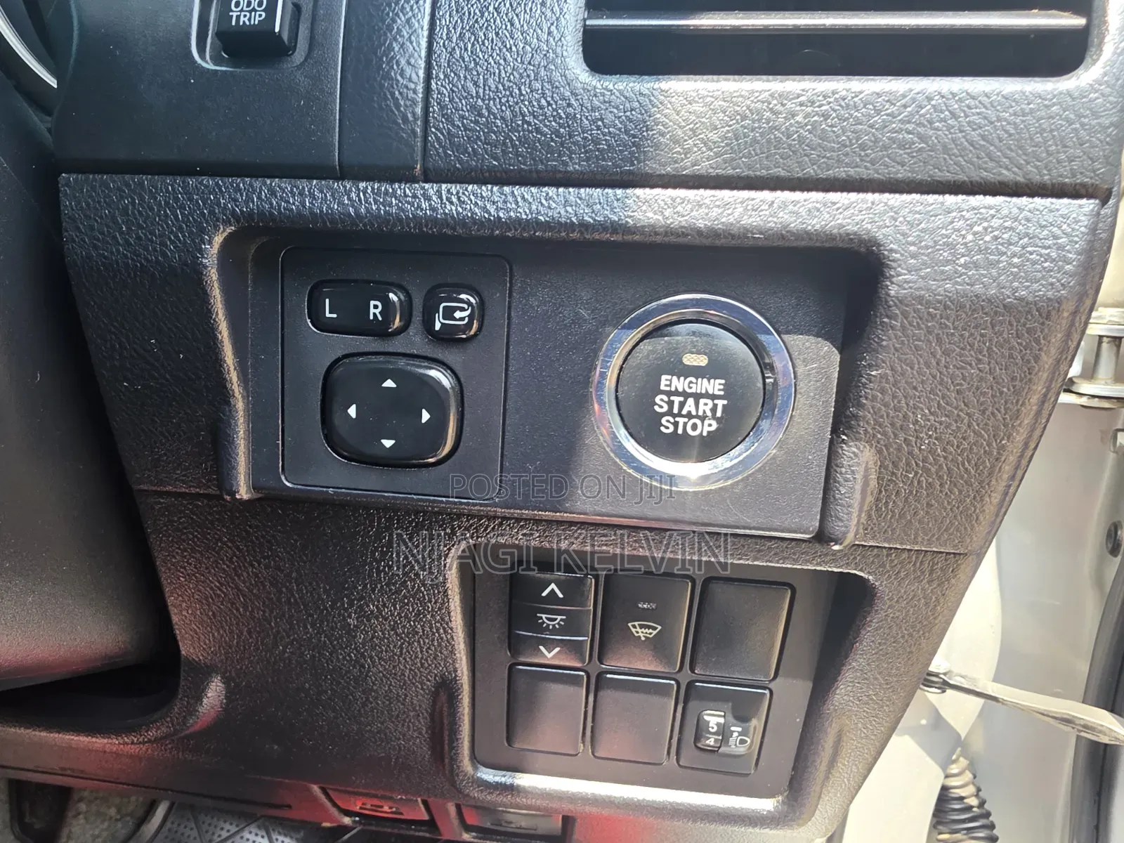 Toyota Land Cruiser Prado 4.0 Petrol TZ-G 2011 Silver