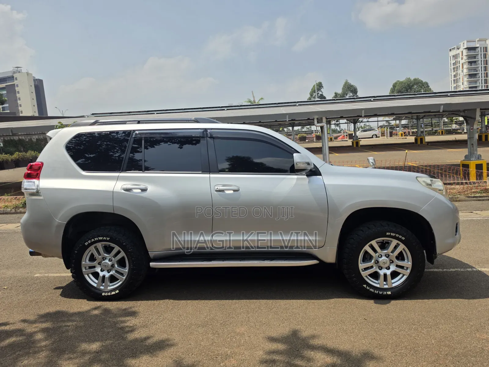 Toyota Land Cruiser Prado 4.0 Petrol TZ-G 2011 Silver