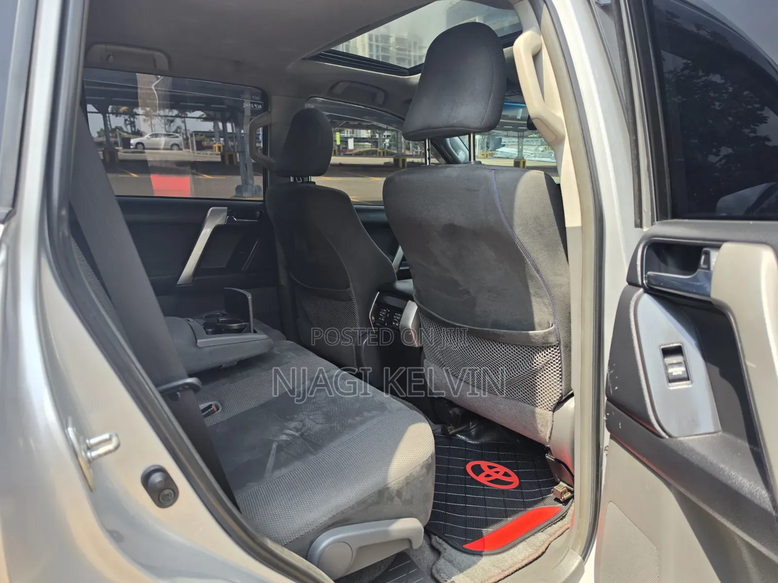 Toyota Land Cruiser Prado 4.0 Petrol TZ-G 2011 Silver