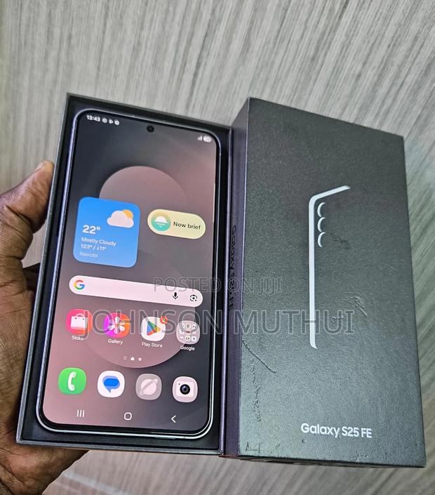 Samsung Galaxy S25 FE 256 GB Black - thumbnail 2
