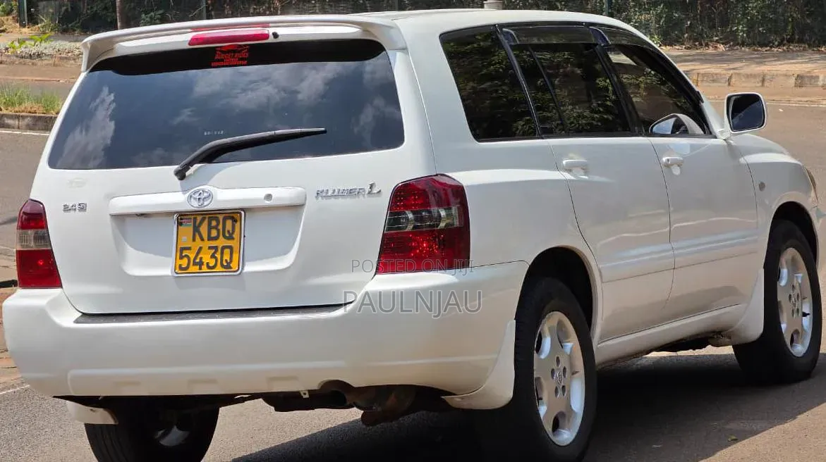 Toyota Kluger 2004