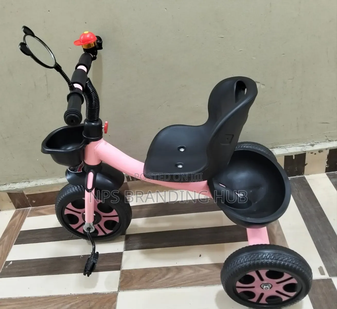 TRICYCLE With Bell and Side Mirror