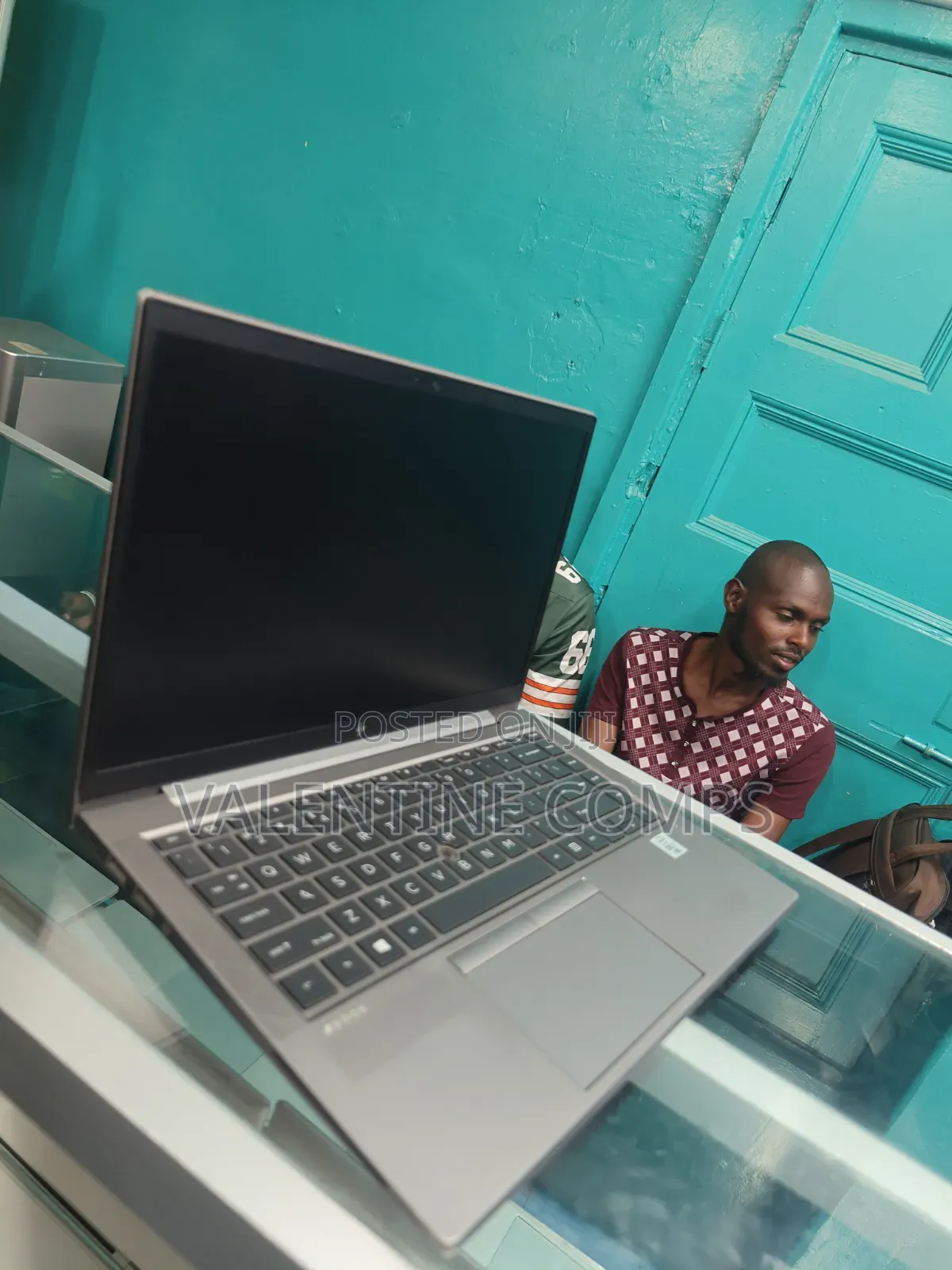 Laptop HP ZBook Firefly 14 G7 32GB Intel Core i7 SSD 512GB