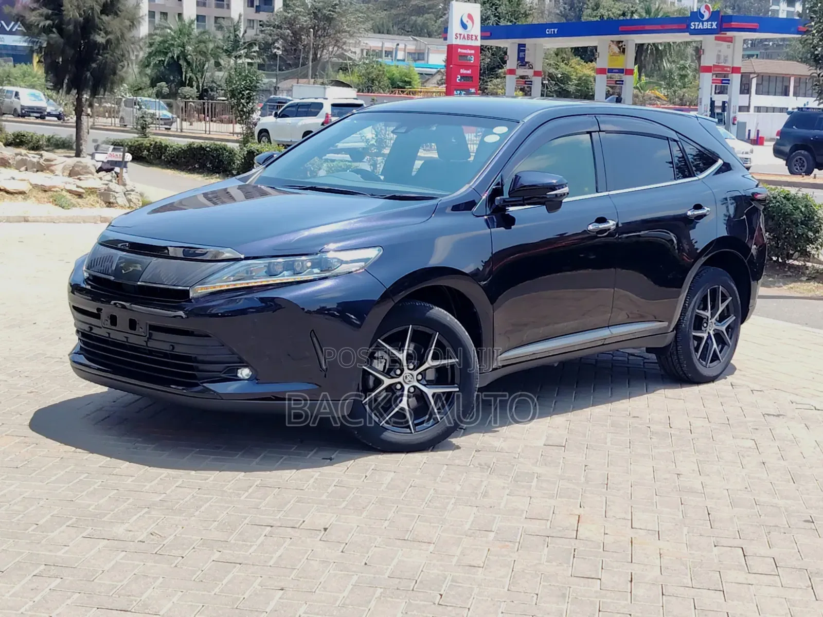 Toyota Harrier 2.0 2020