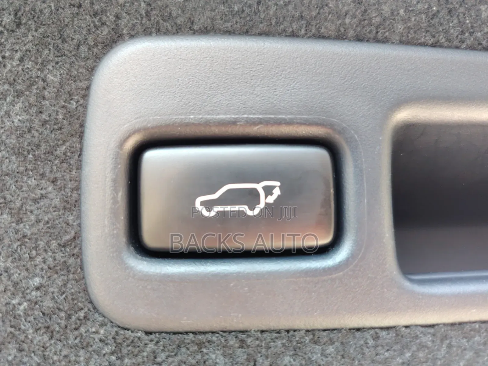 Toyota Harrier 2.0 2020