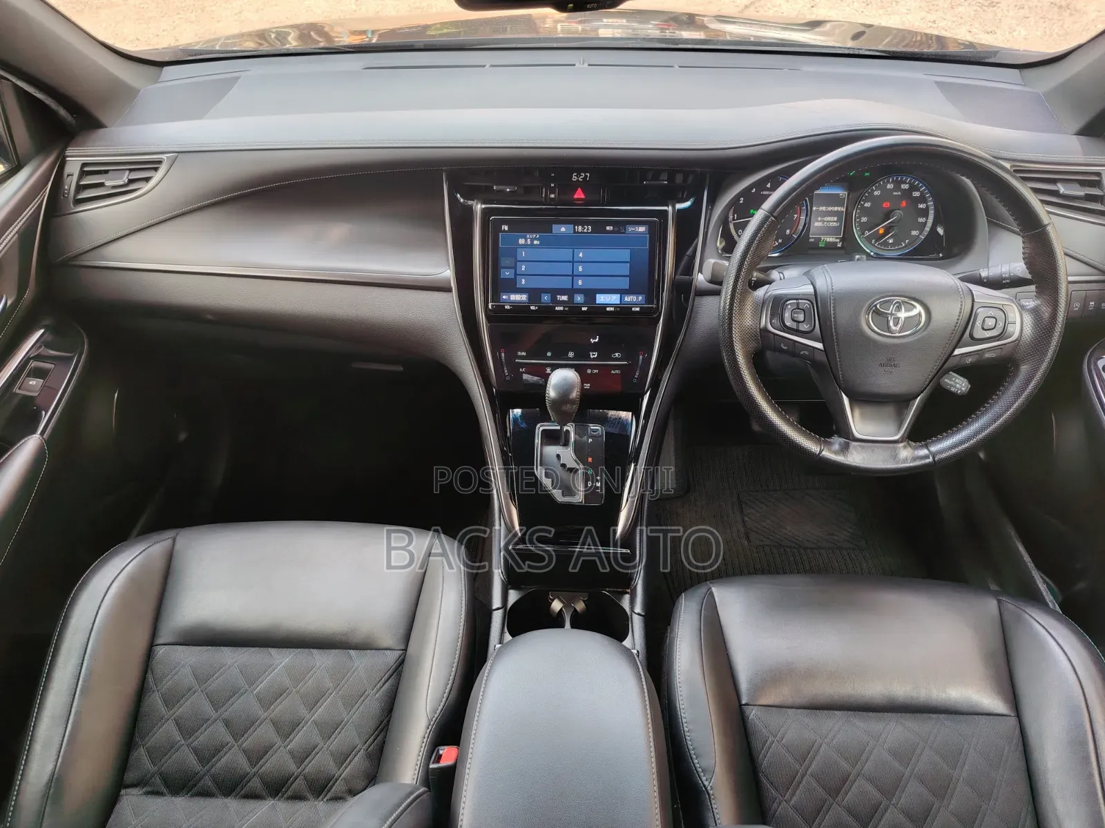 Toyota Harrier 2.0 2020