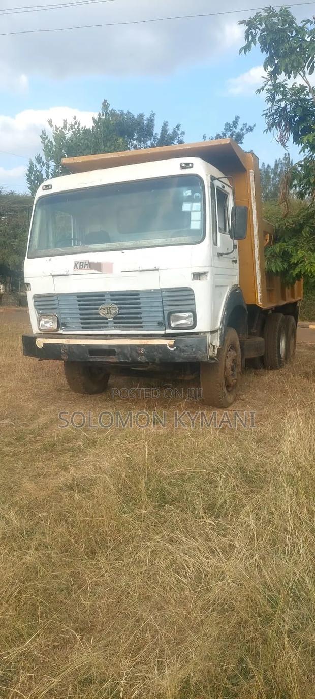 Tata Tipper - thumbnail 5