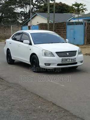 Toyota Corolla 2003 White