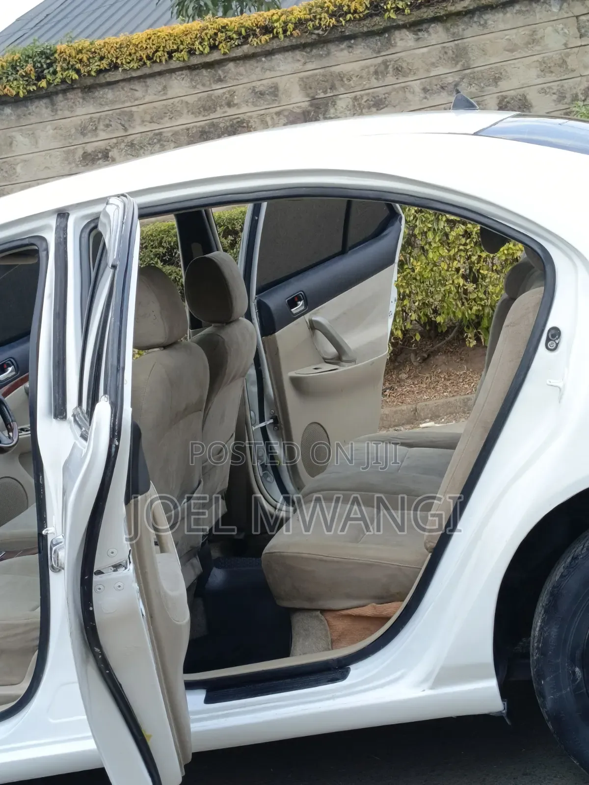 Toyota Corolla 2003 White