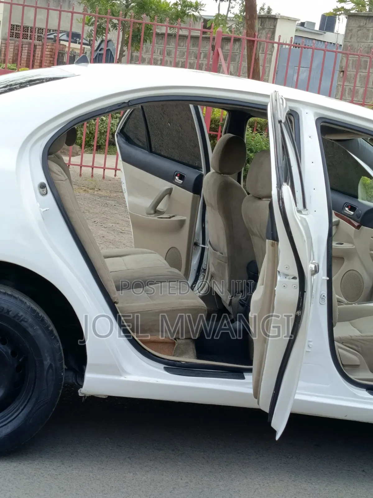 Toyota Corolla 2003 White