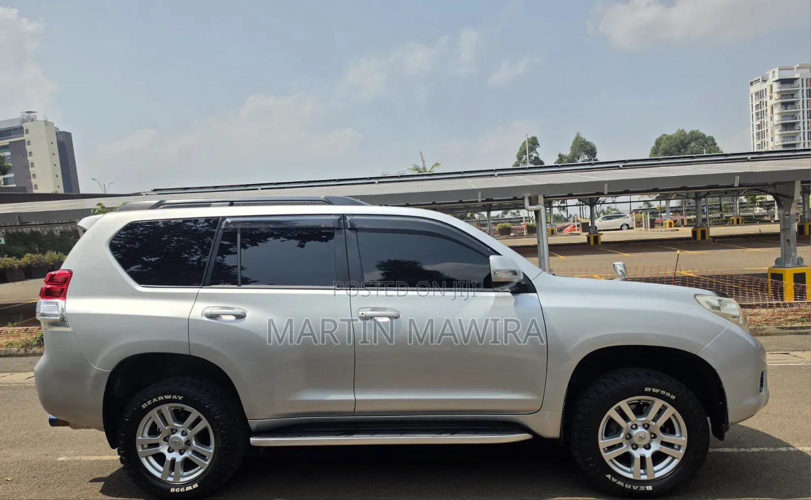 Toyota Land Cruiser Prado 2011 Silver