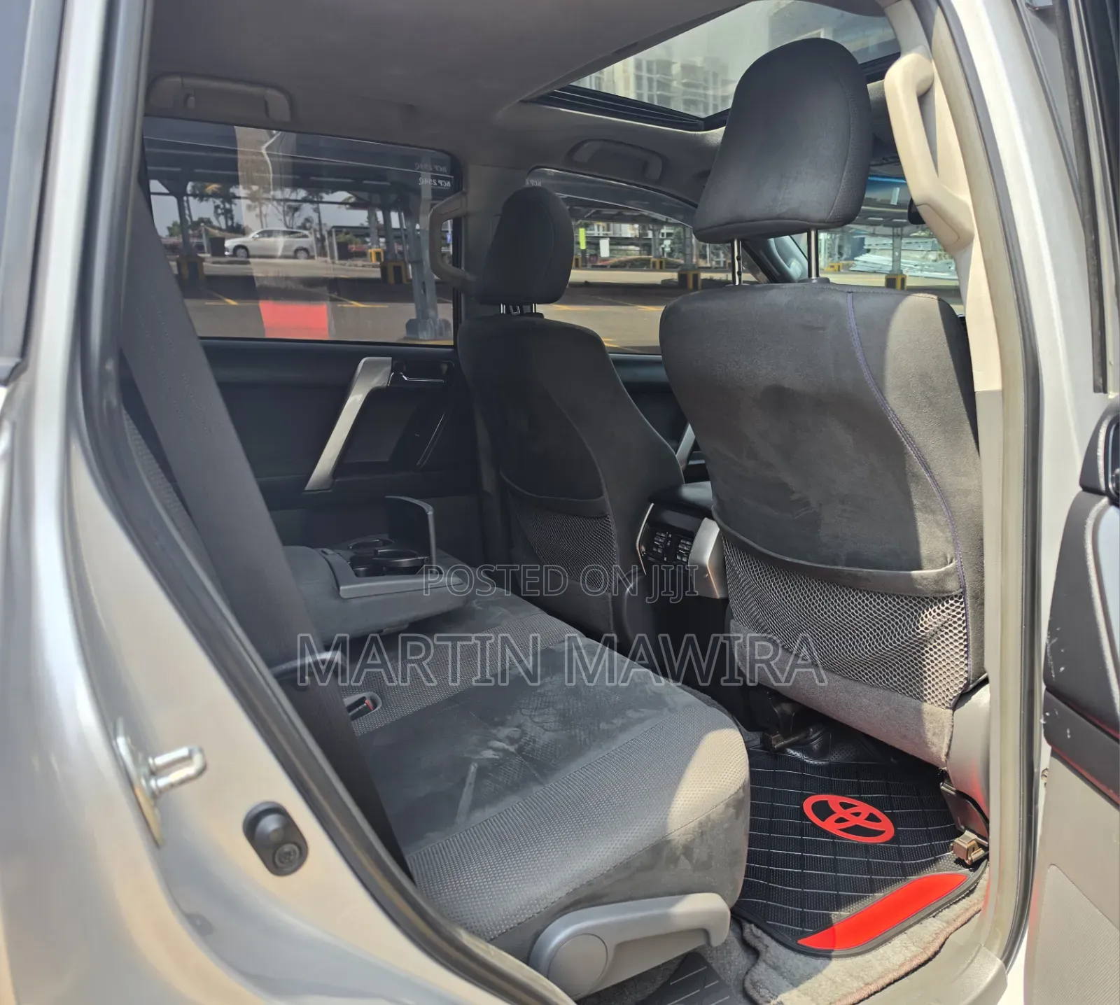 Toyota Land Cruiser Prado 2011 Silver
