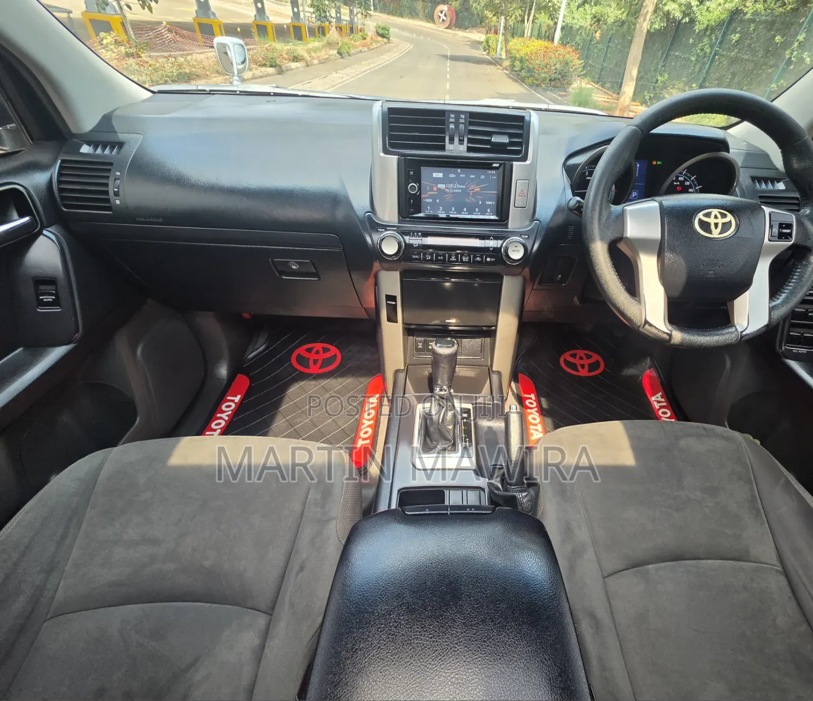 Toyota Land Cruiser Prado 2011 Silver
