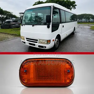 Side Lamp Mitsubishi FH215 Rosa 2009 Onwards