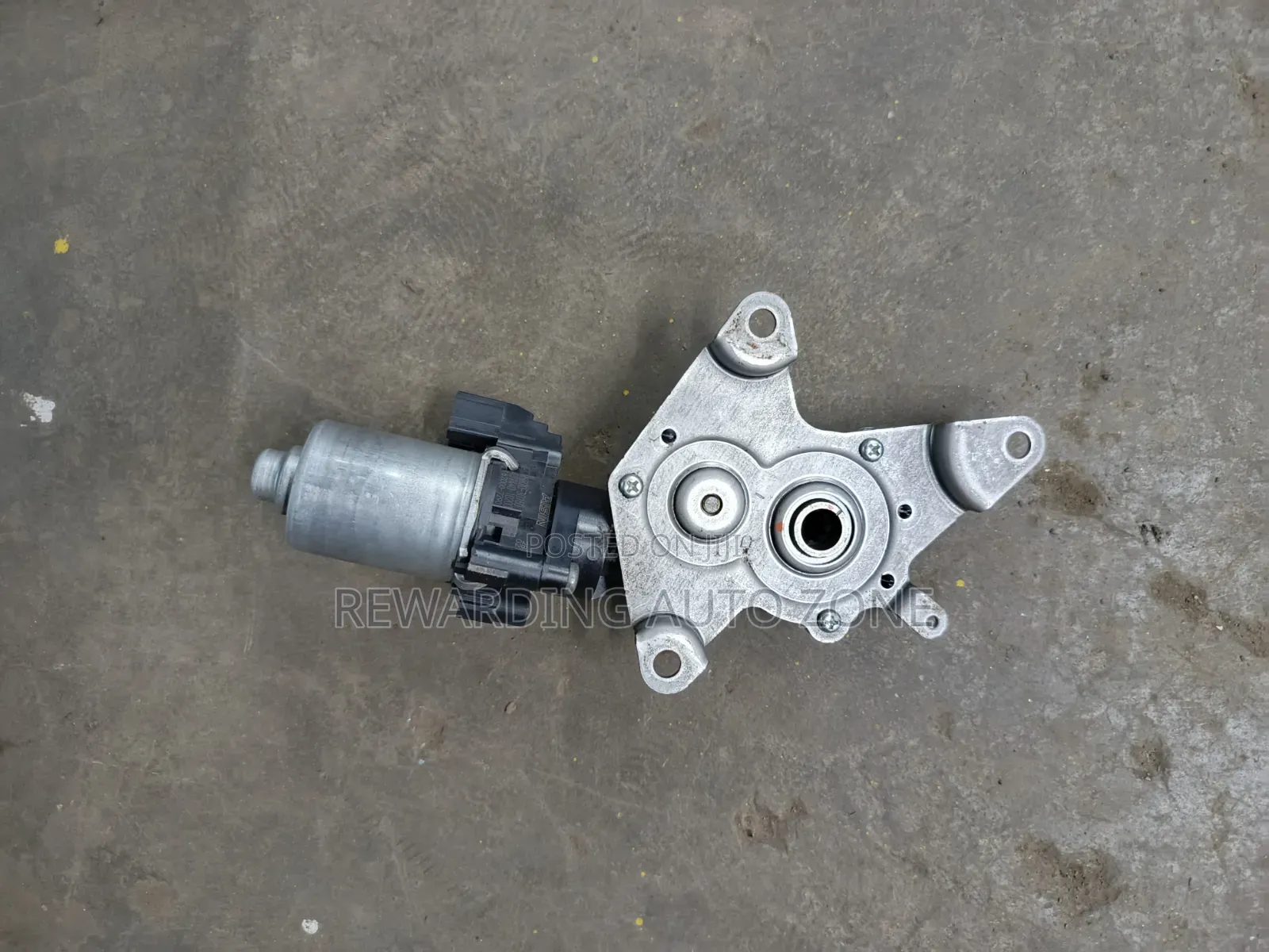 Prado Seat Motor.