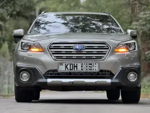 Subaru Outback 2.5i 4dr Wagon AWD (2.5L 4cyl CVT) 2015 Silver