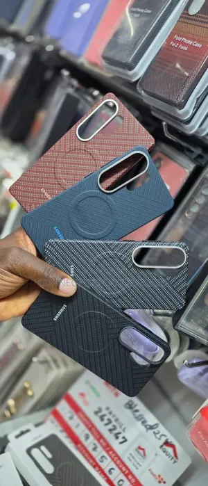 Samsung Galaxy S26 Ultra Carbon Magnet Cases