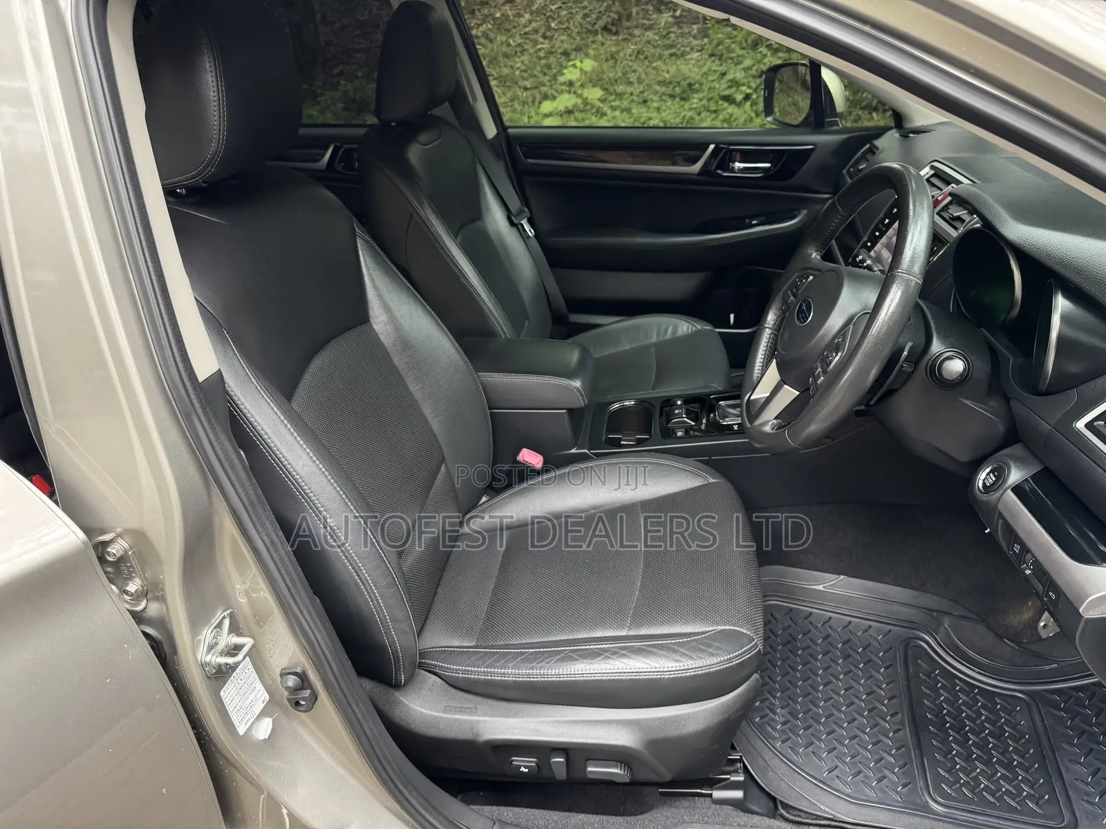 Subaru Outback 2.5i 4dr Wagon AWD (2.5L 4cyl CVT) 2015 Silver