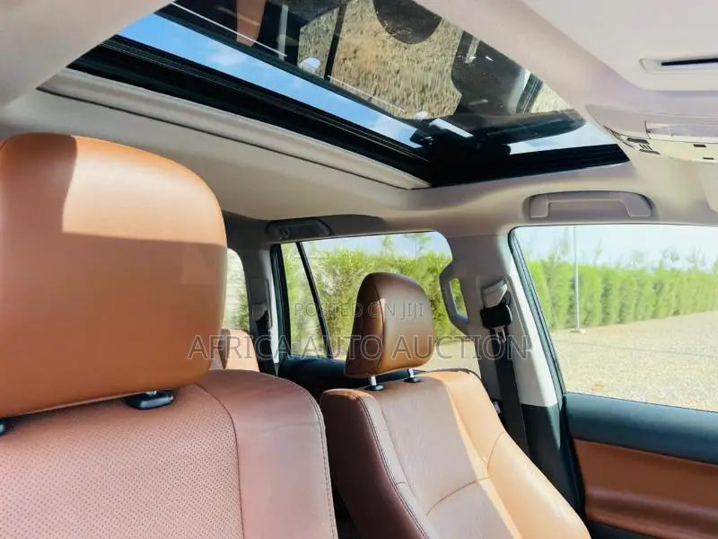 Toyota Land Cruiser Prado 2021 Black