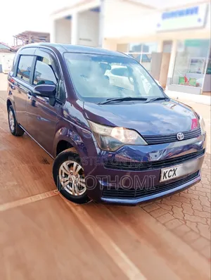 Toyota Spade 2012 Purple