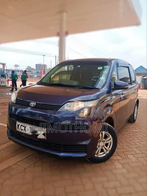 Toyota Spade 2012 Purple