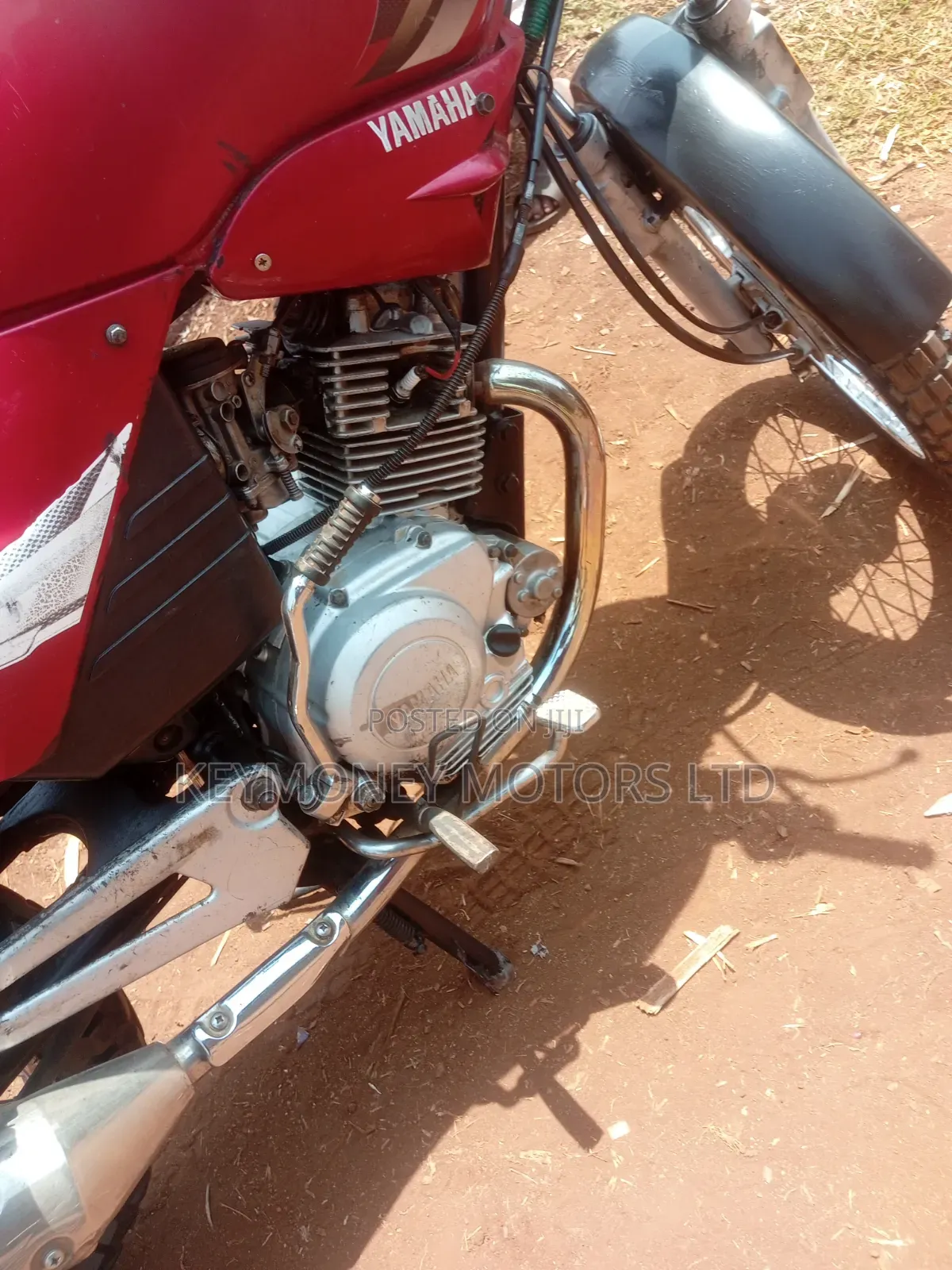 Yamaha YBR125 2010 Red