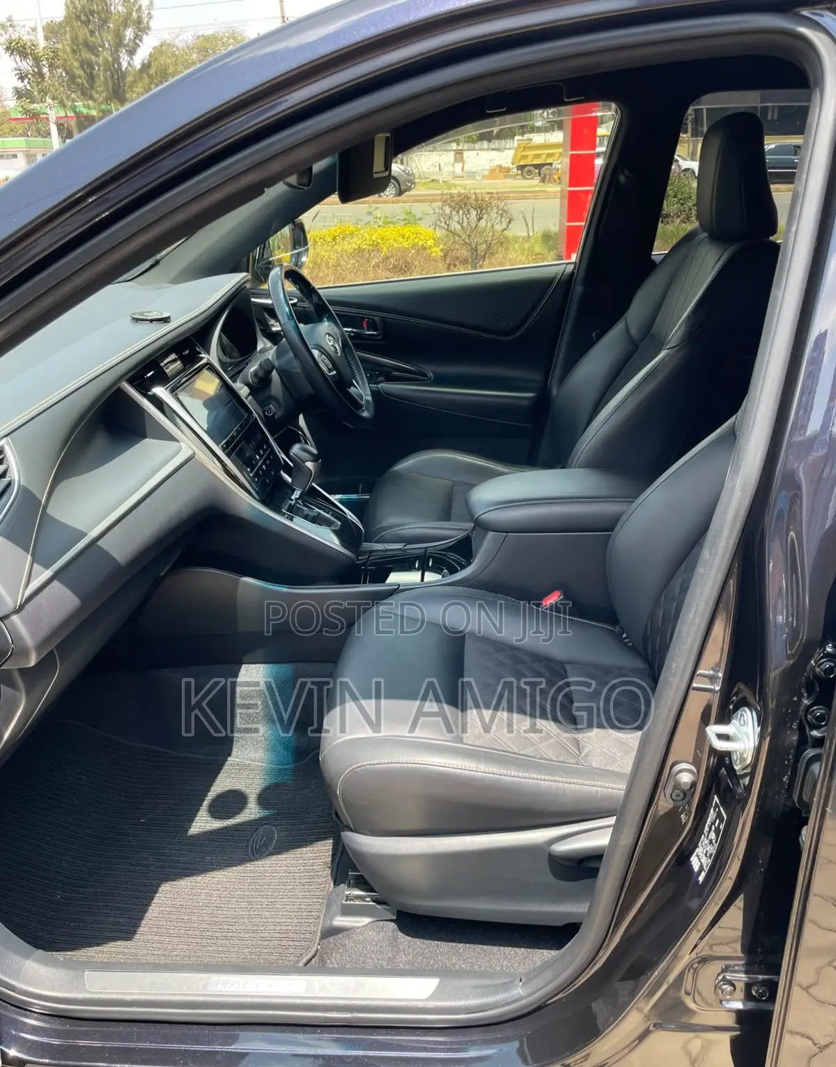 Toyota Harrier 2020 Black