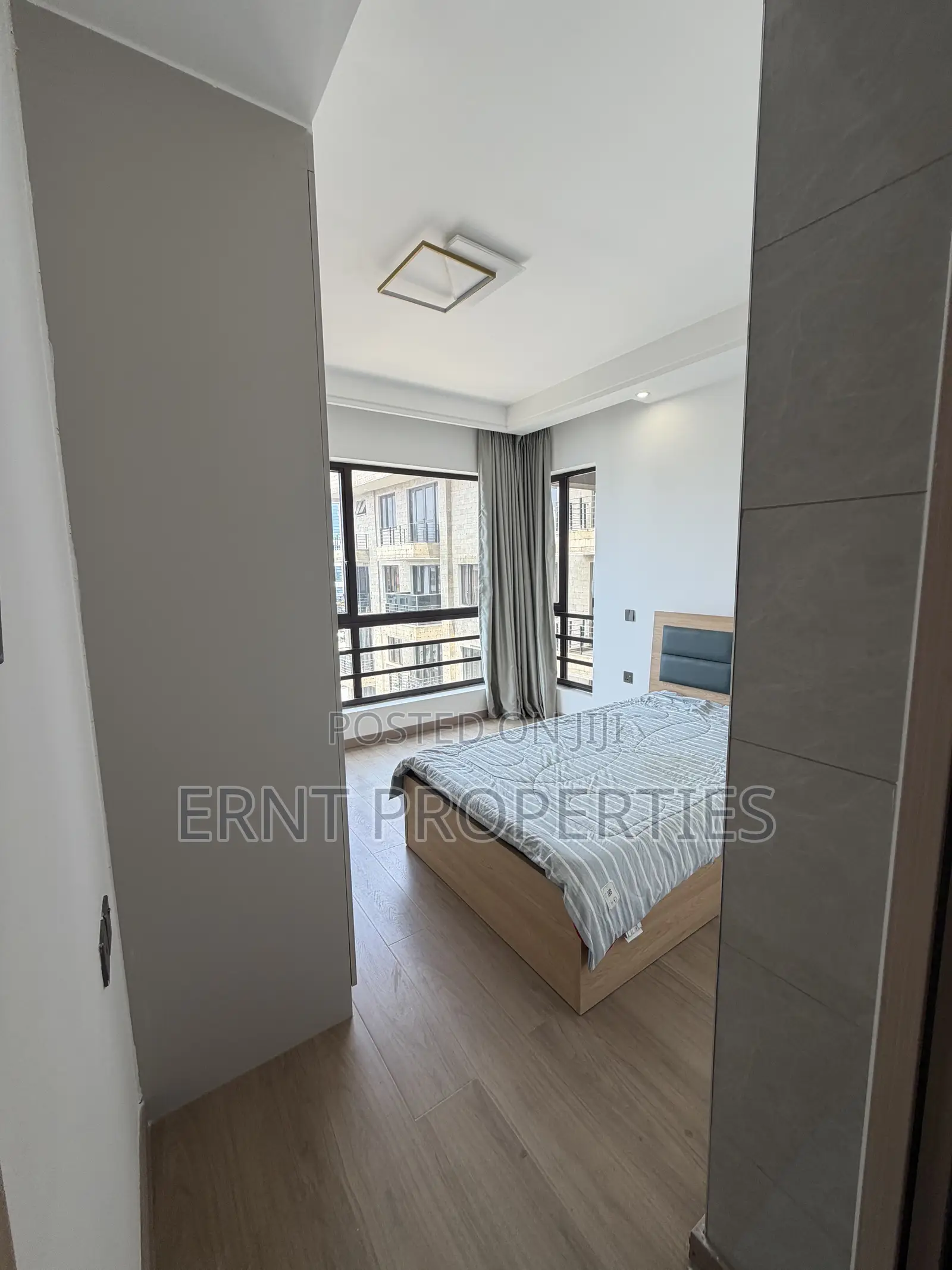 3bdrm Apartment in Riverside Drive for sale