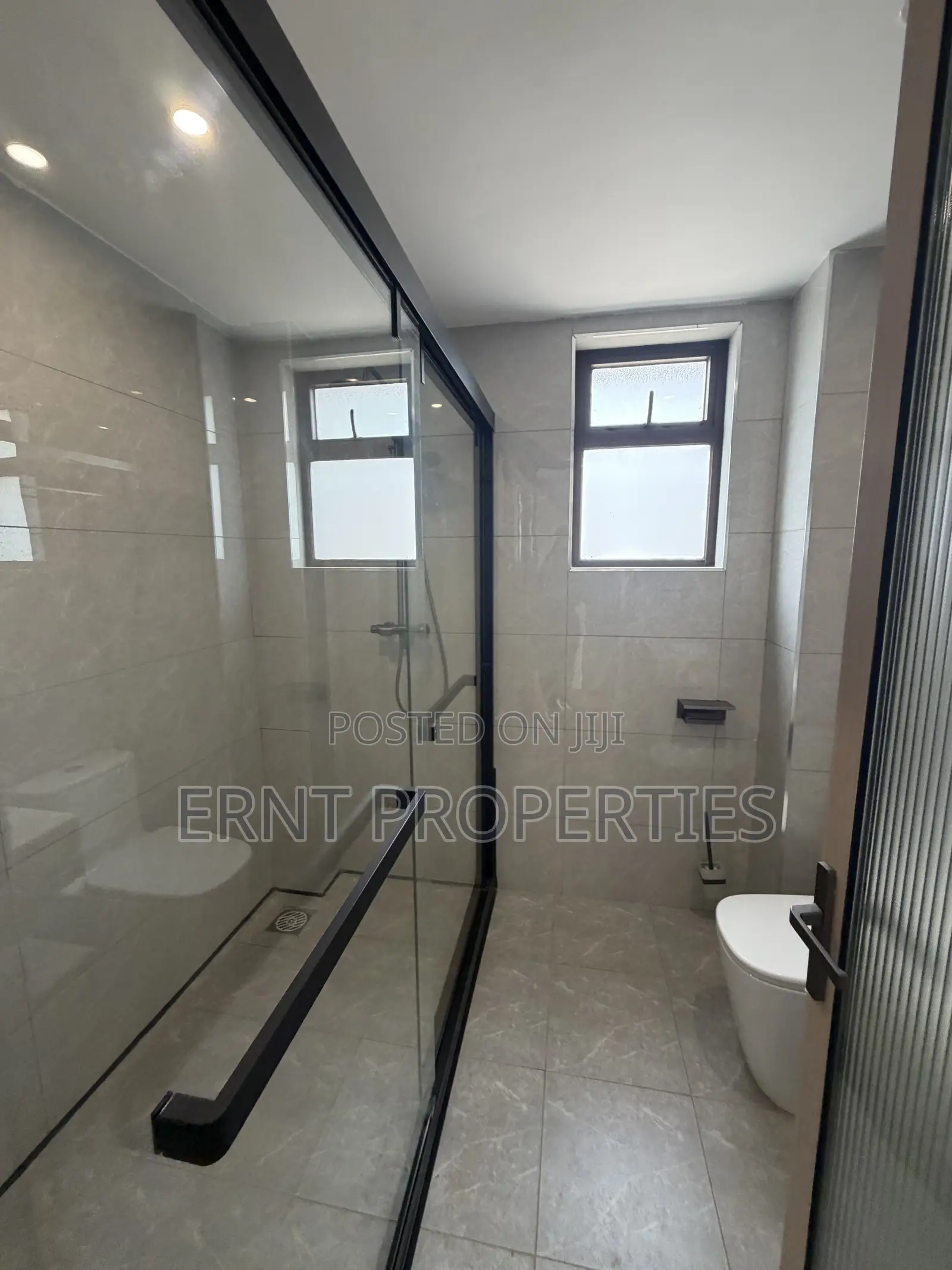 3bdrm Apartment in Riverside Drive for sale