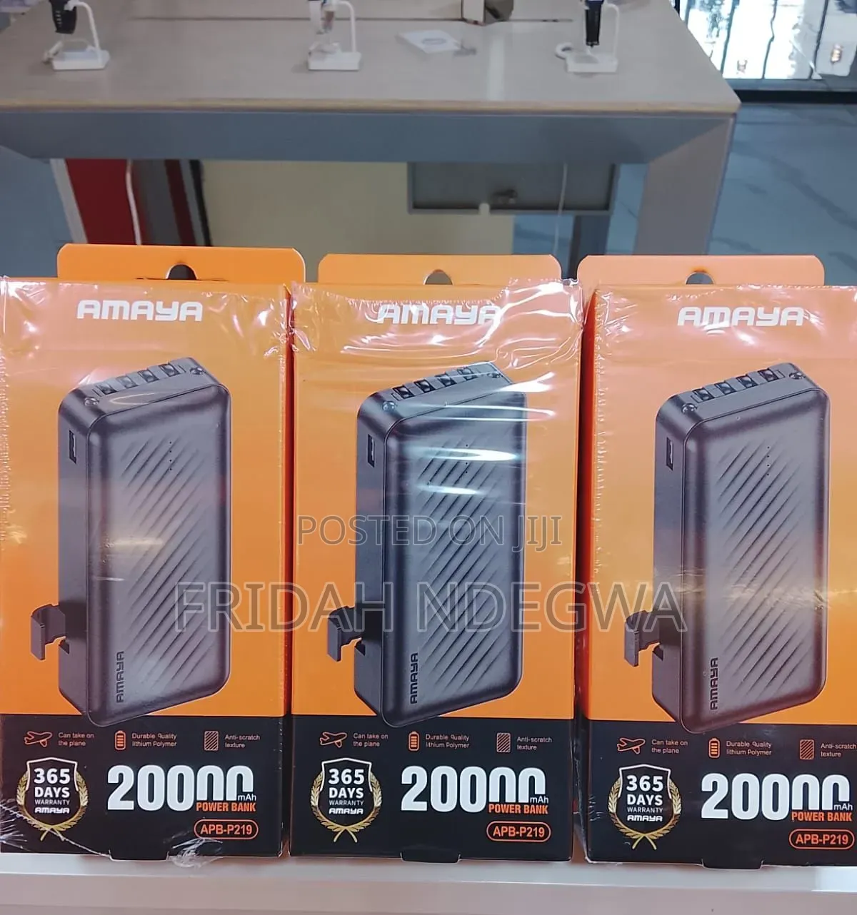 Amaya APB-P219
20000mAH
10w Output Power