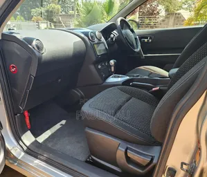 Nissan Dualis 2009 Gold