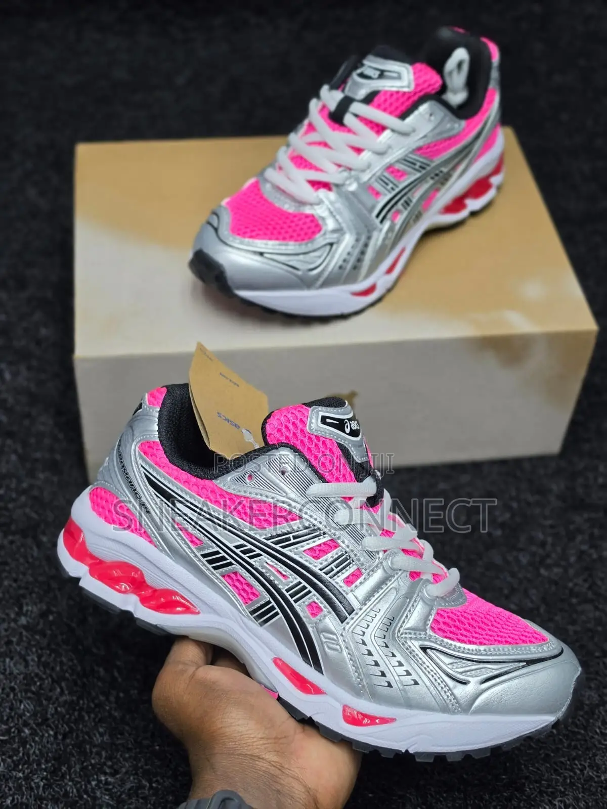 Asics Kyano