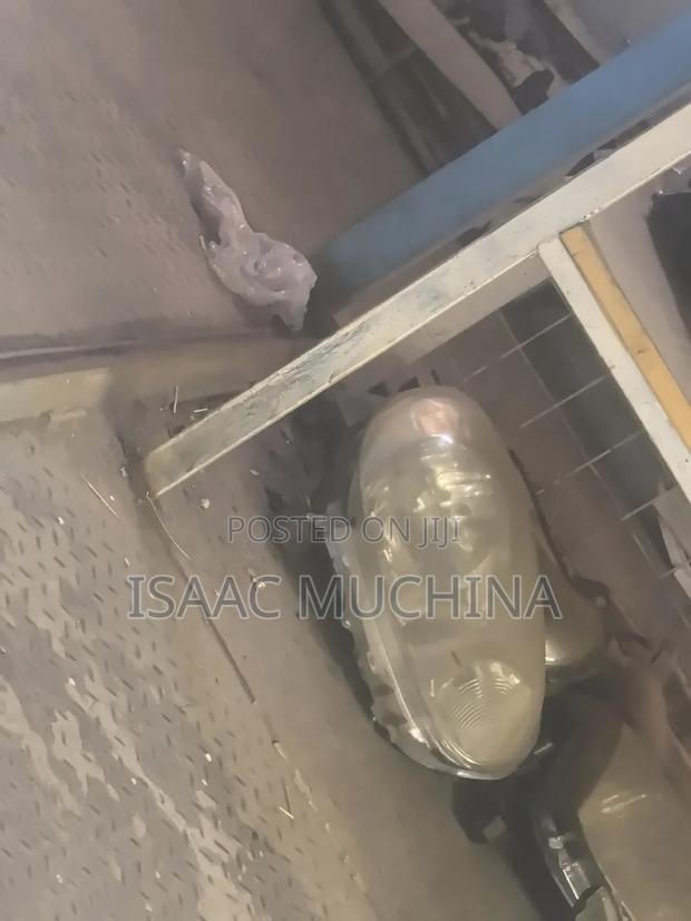 Nissan March Headlight - thumbnail 2