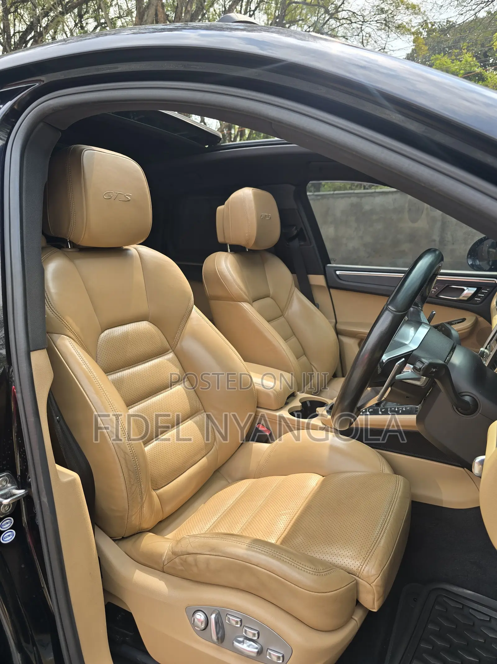 Porsche Macan GTS 2018 Black
