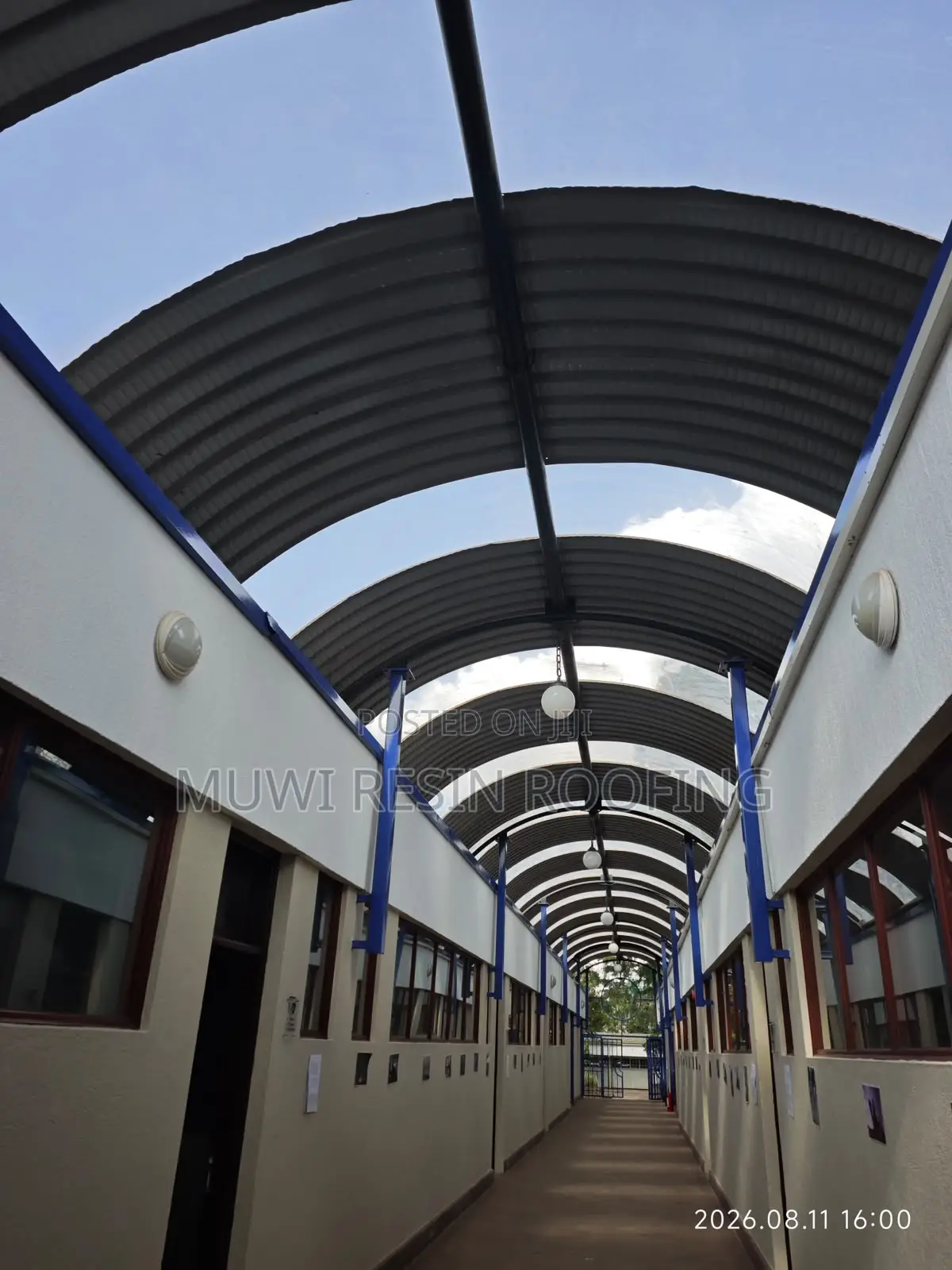 CLEAR SHEETS-Polycarbonate & Fiberglass