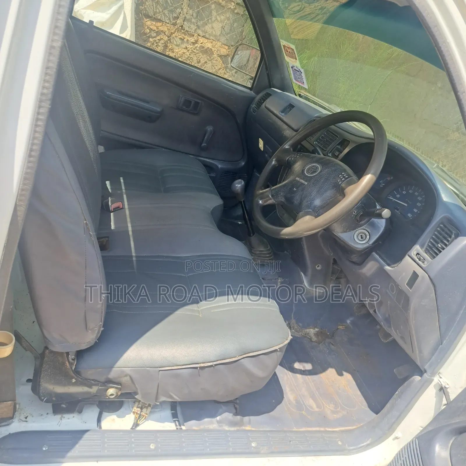 Toyota Hilux 2.5 Cab 2005 White