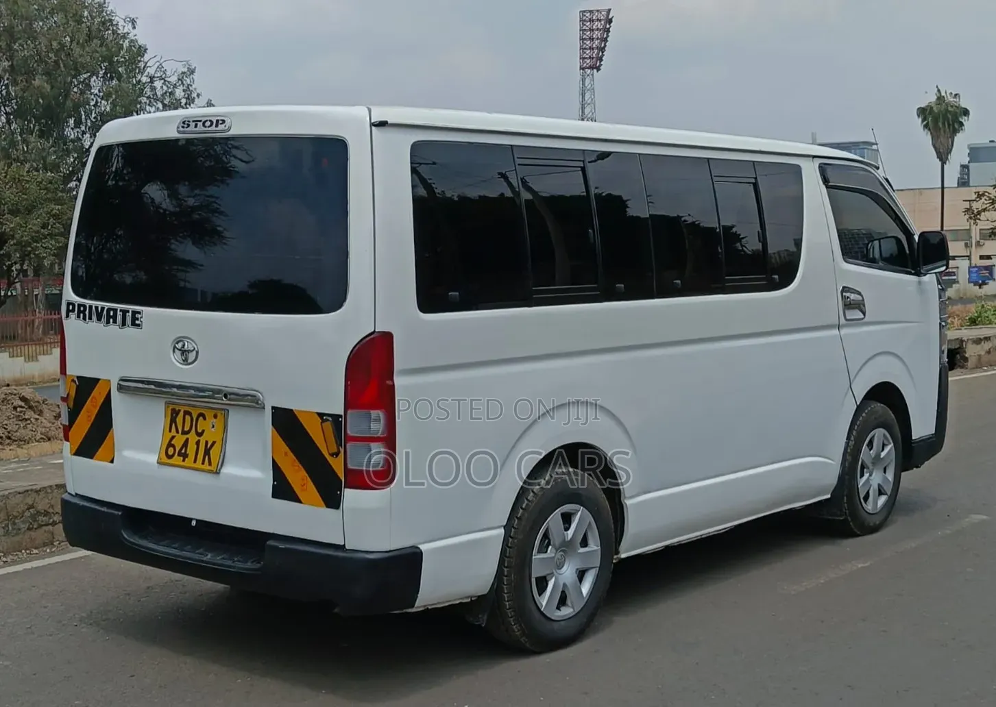 Toyota HiAce 2014 White