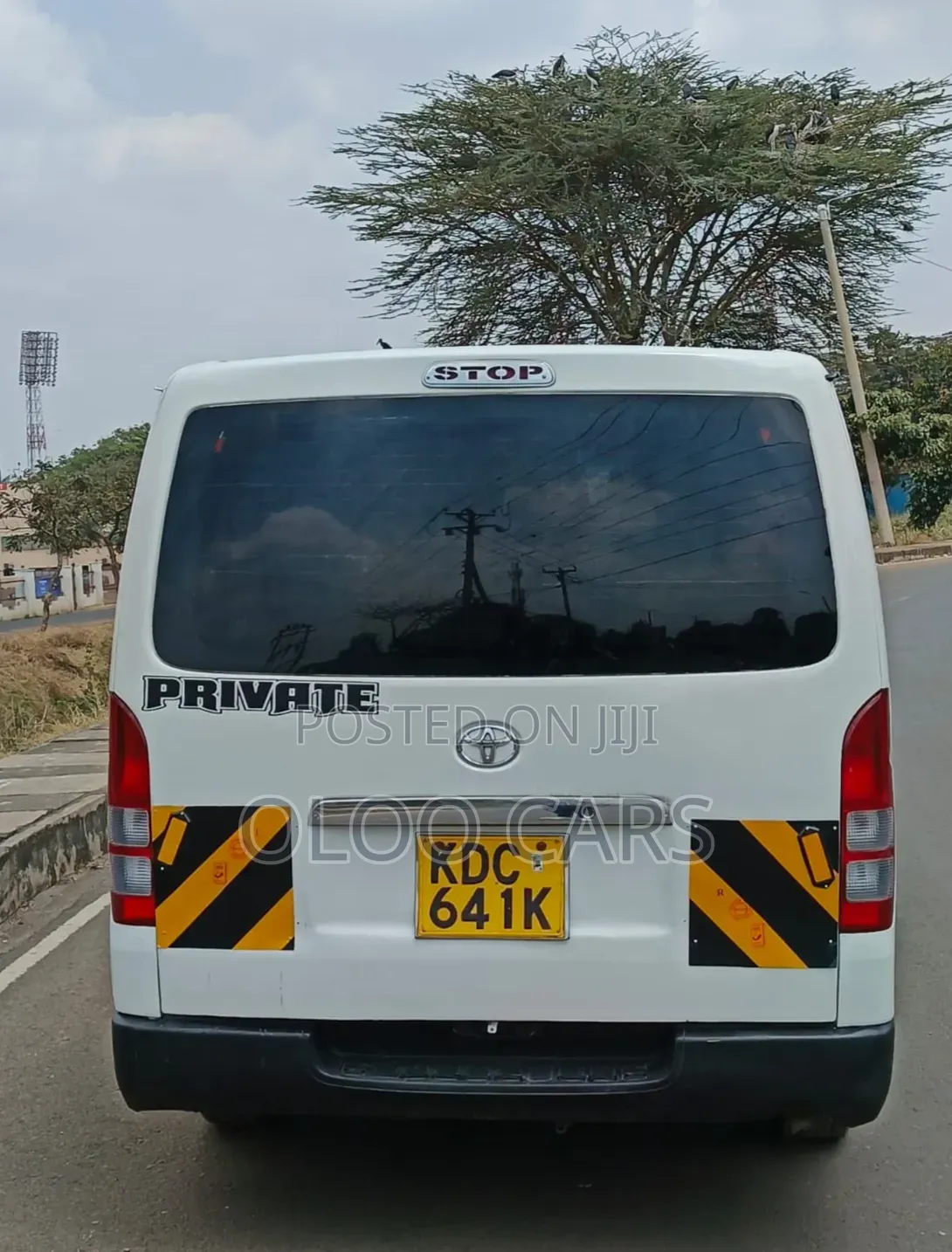 Toyota HiAce 2014 White