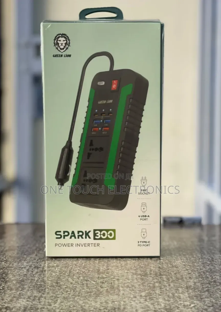 Green Lion Spark 300 Power Inverter