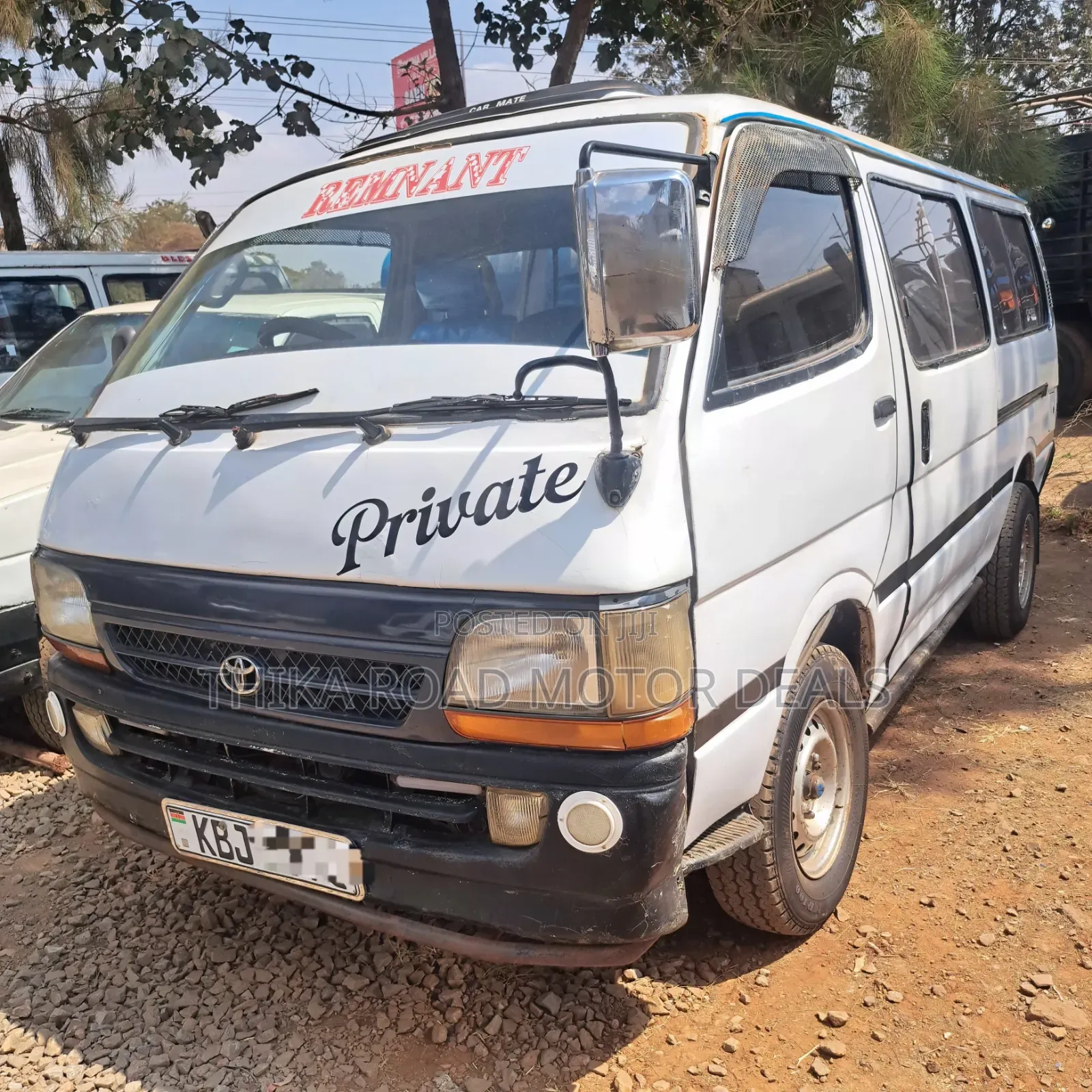 Toyota HiAce 2004 White