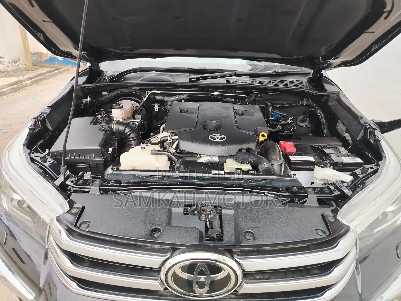 Toyota Hilux 2020 Black