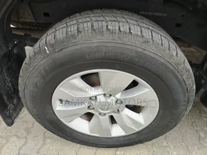 Toyota Hilux 2020 Black