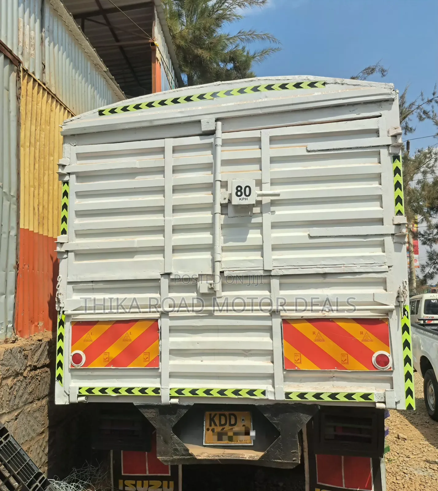 Isuzu NQR Manual