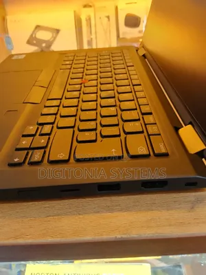 Laptop Lenovo ThinkPad x13 Yoga 8GB Intel Core i5 SSD 256GB