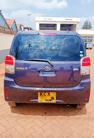 Toyota Spade 2012 Purple
