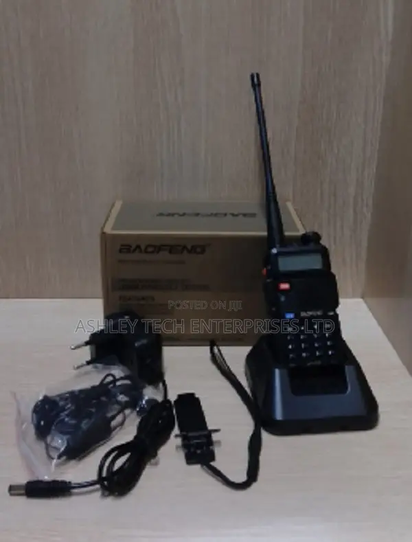 Baofeng UV-5R Portable Communication Radio