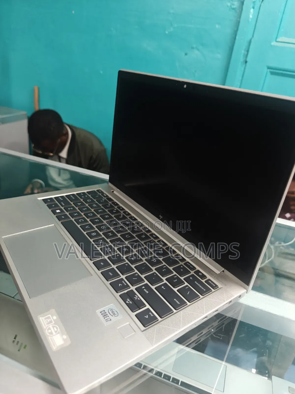 Laptop HP EliteBook 830 G8 16GB Intel Core i7 SSD 256GB