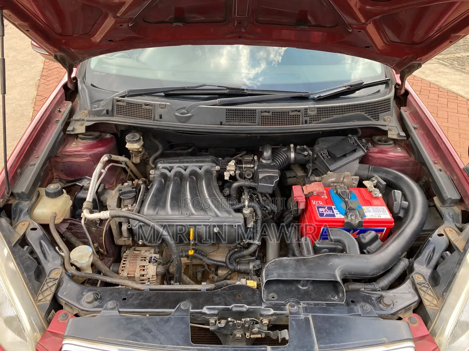 Nissan Dualis 2011 Red