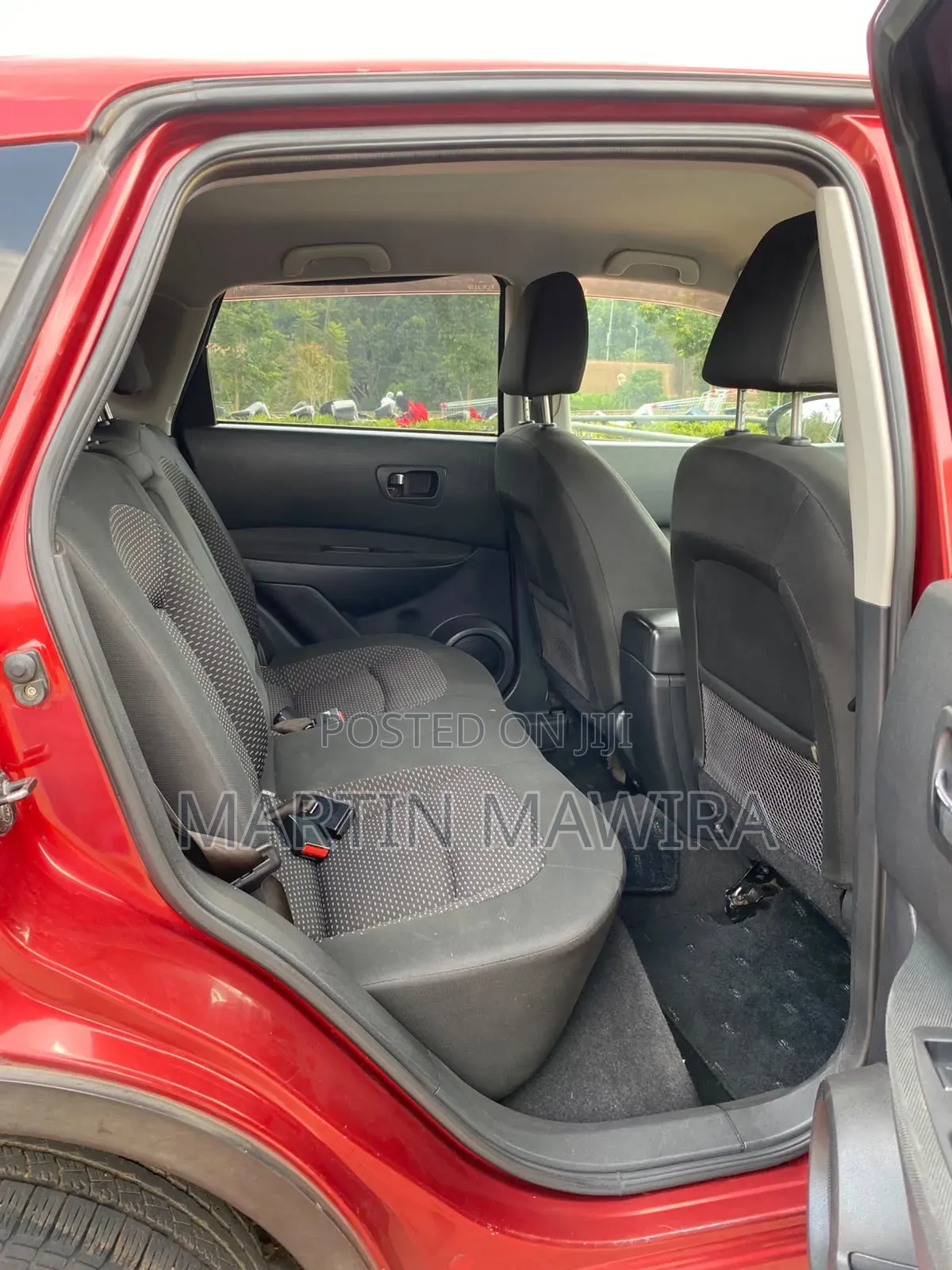 Nissan Dualis 2011 Red