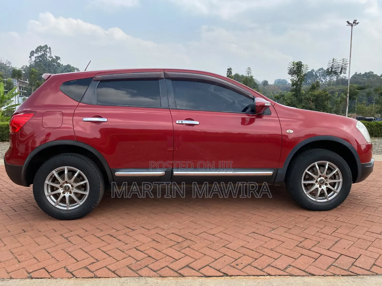 Nissan Dualis 2011 Red